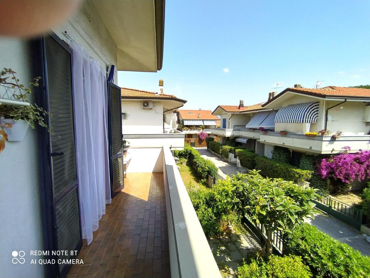 Tra Puccini Ed Il Mare Apartment Torre del Lago Puccini Ngoại thất bức ảnh